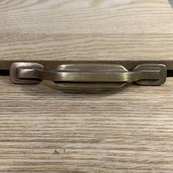 Vintage Mid-Century Style Keeler Brass Co Cabinet Door Pulls Brass Tone Metal - Picture 4 of 17